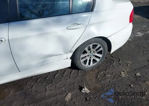 2007 BMW 328Xi z USA, uszkodzony, nr VIN WBAVC93567K034707